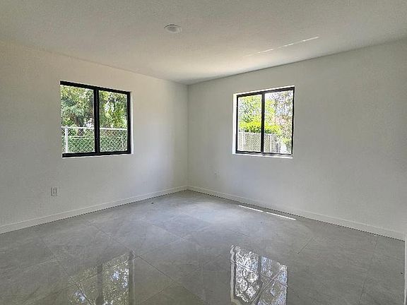 5th image of 6920 NW 20th Ave