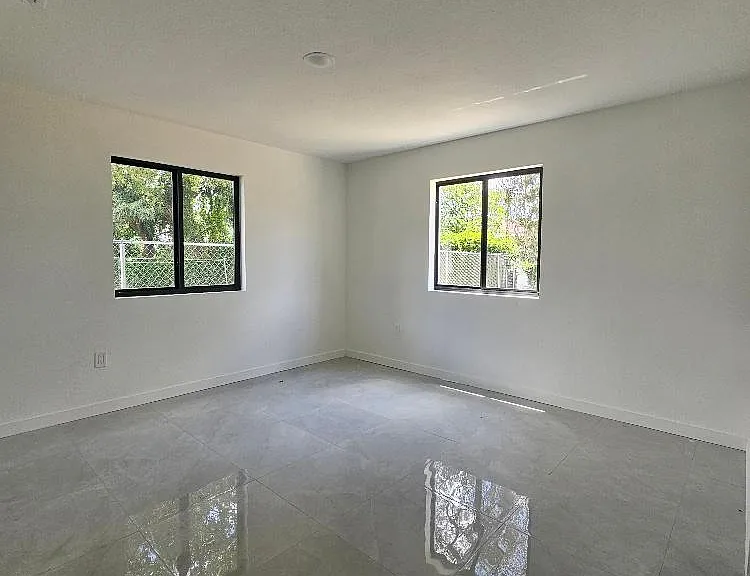 2970 NW 48th St — Photo 13