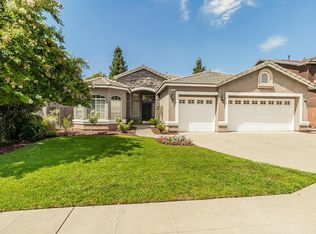 2417 Lester Ave, Clovis, CA 93619