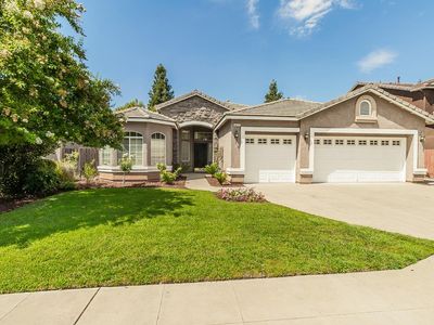 2417 Lester Ave, Clovis, CA, 93619