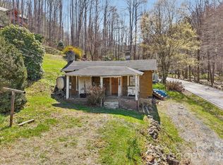 719 Camp Branch Rd, Waynesville, NC 28786