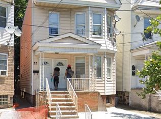52 Gates Ave, Jersey City, NJ 07305