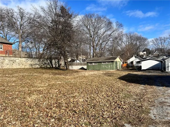 4517 Eaton St, Kansas City, KS 66103