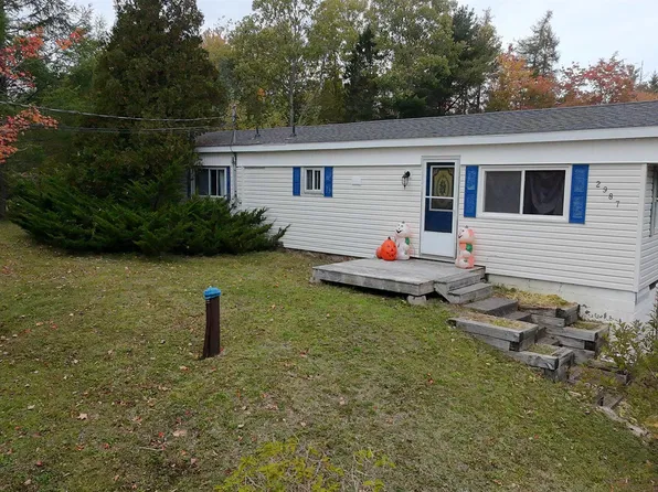 2987 Saint Margarets Bay Rd, Timberlea, NS B3T 1H5