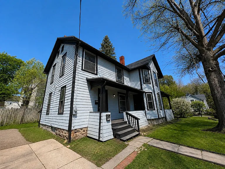 532 Crosby St — Photo 12