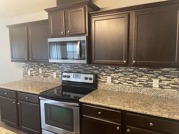 5th image of 4426 Mirada Way