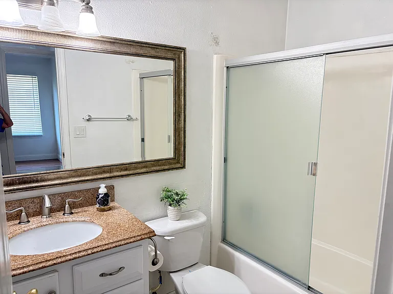 8158 Canyon Oak Dr — Photo 6