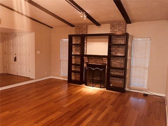 4th image of 2802 Gayle Dr