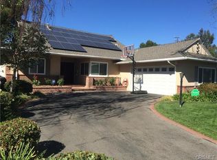 16613 Bahama St, North Hills, CA 91343