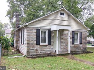 7852 Catherine Ave, Pasadena, MD 21122