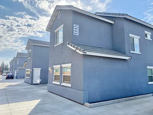 1326 S Santa Fe St Photo 1