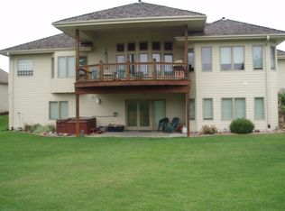 9714 S 176th Ave, Omaha, NE 68136