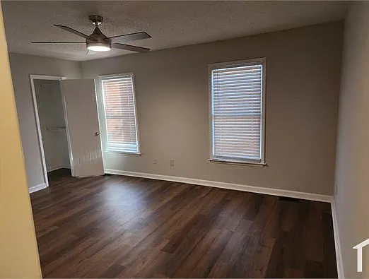 8095 Woodlake Dr — Photo 11