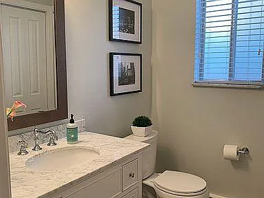 2698 Yorkshire Rd — Photo 38