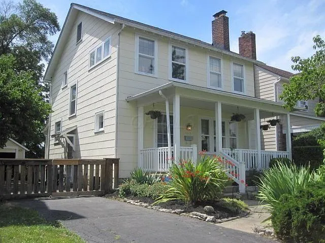 1333 Linwood Ave photo 1