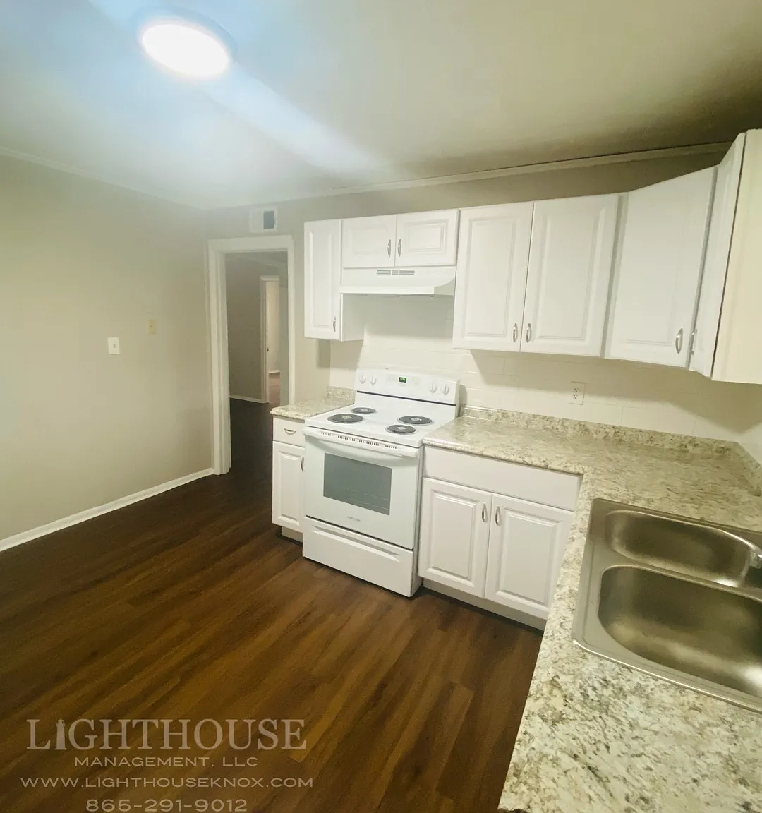 Star Hill Apartments — Photo 2