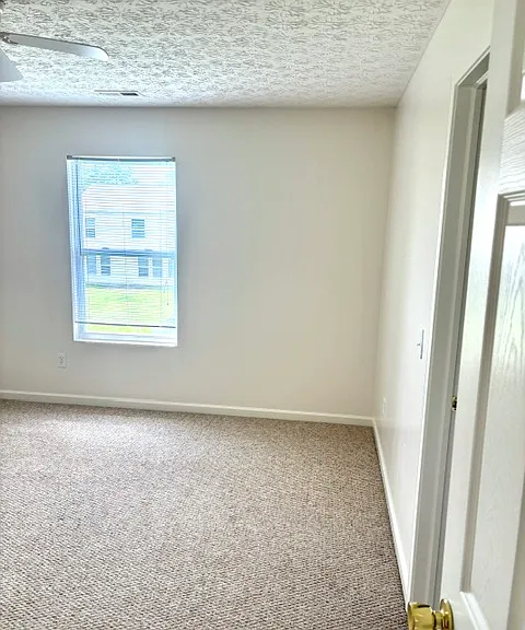 8175 Grant Park Ave — Photo 3