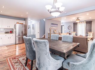 6435 Marvin Gdns, Tobyhanna, PA 18466