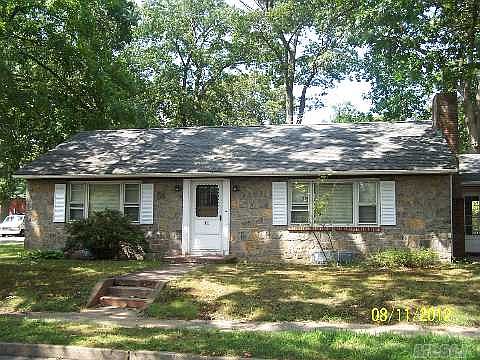 2nd image of 130 Craig Ave