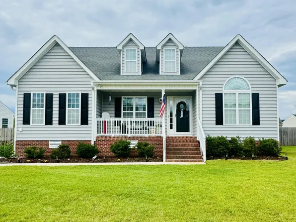 2128 Cherrytree Lane, Winterville, NC 28590