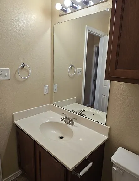 5112 Allegany 16 hall bath (4) 2