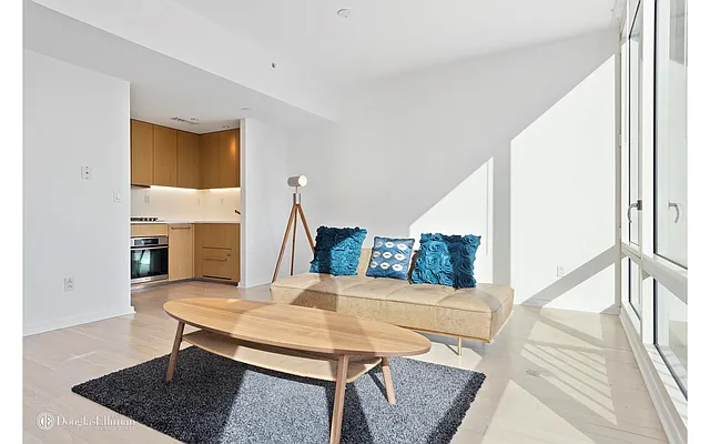 Rented by Douglas Elliman | media 22