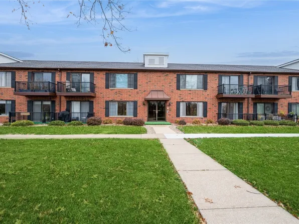 428 29th Street Dr SE APT 6, Cedar Rapids, IA 52403