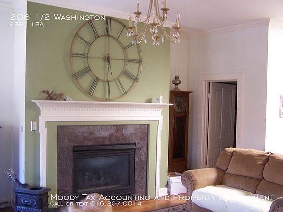 2nd image of 206 1/2 Washington Ave