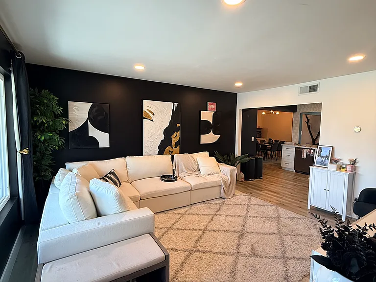 101 Monroe St — Photo 3