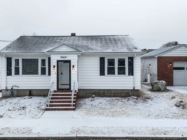 32 Fulton St, New Bedford, MA 02740