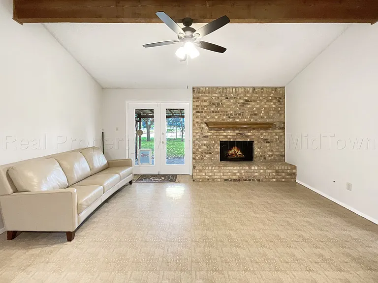 841 S Atkerson Ln — Photo 34