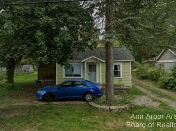 20765 Delaware St, Southfield, MI 48033