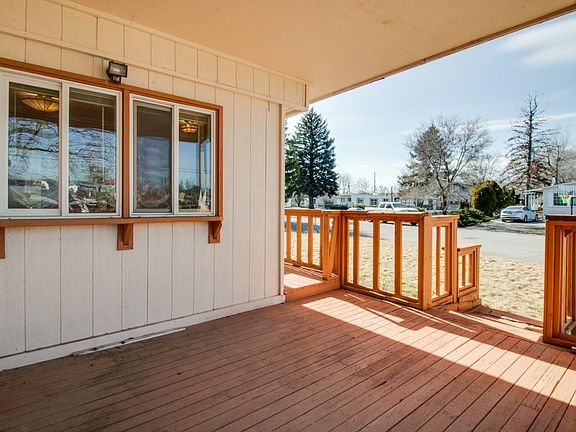 5th image of 19205 E Dove Cir