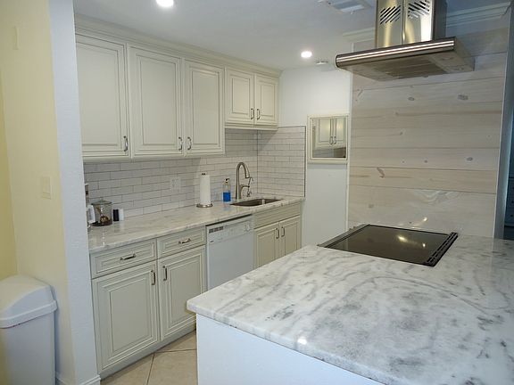 4th image of 8931 Blind Pass Rd APT 355