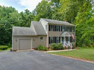 7400 Kentucky Derby Dr, Midlothian, VA 23112