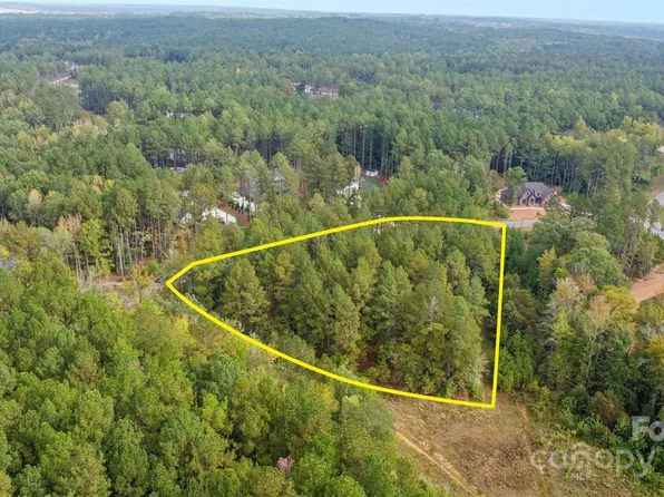 8090 Gulf Creek Rd, Lancaster, SC 29720