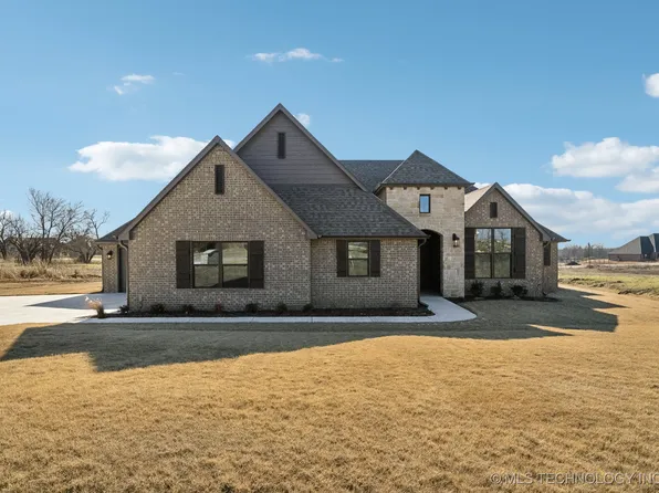 5214 E Norwood St, Claremore, OK 74019