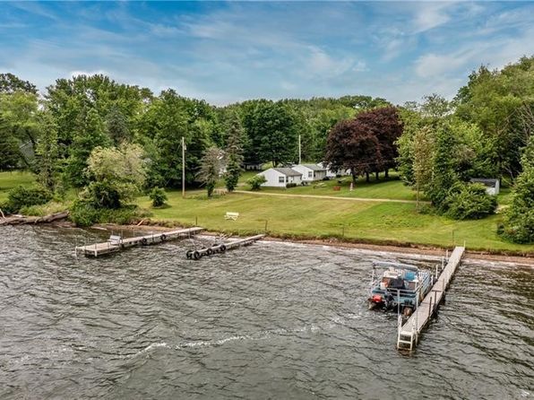 875 Hillside Rd, Jamestown, PA 16134