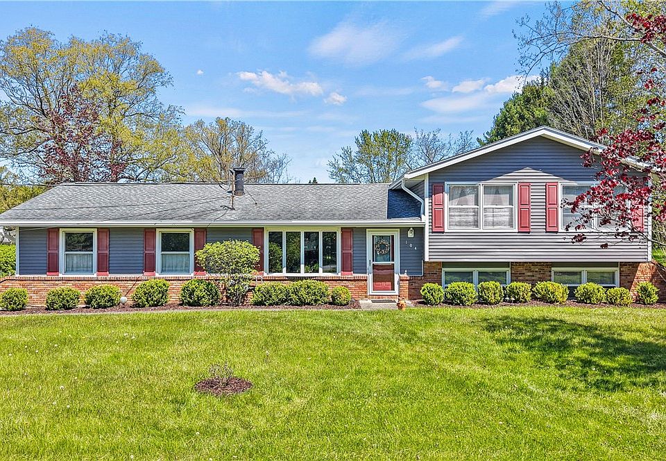 1st image of 104 Burleigh Dr