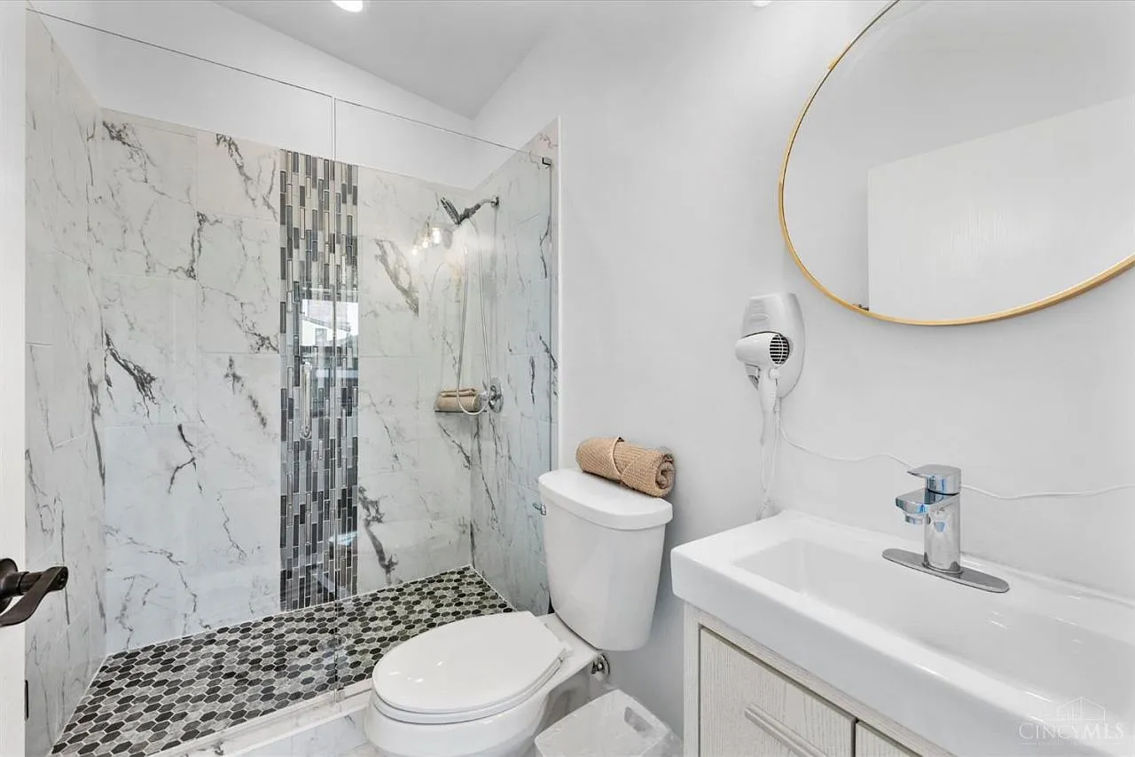 Studio, 1.0 bath, $1,500 — Photo 2