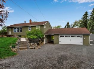 5069 Upper Mountain Rd, Lockport, NY 14094