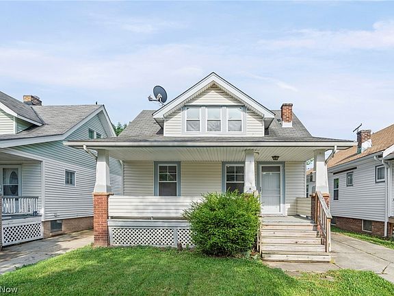 2nd image of 3570 W 123rd St