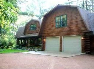 E9101 Lyons Rd, New London, WI 54961