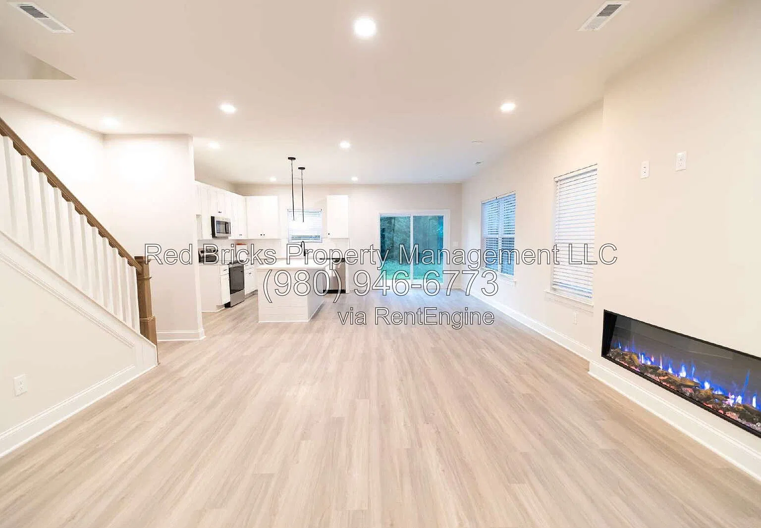 4 bed, 2.5 bath, 1679 sqft, $3,145 — Photo 2