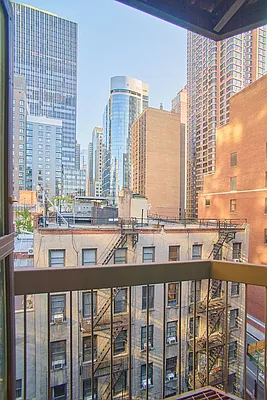 Rented by Living New York | media 43