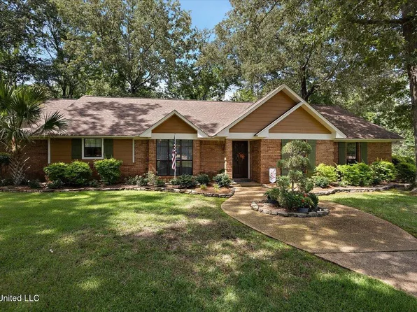 117 Richmond Dr, Brandon, MS 39042