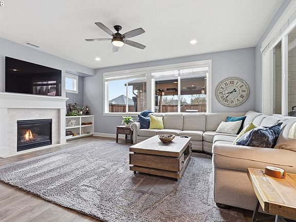 3rd image of 5001 NW 137th Way