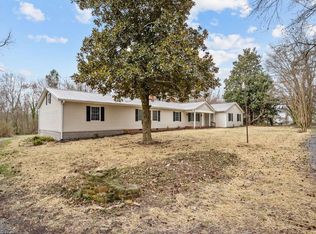 205 Ranch Dr, Archdale, NC 27263