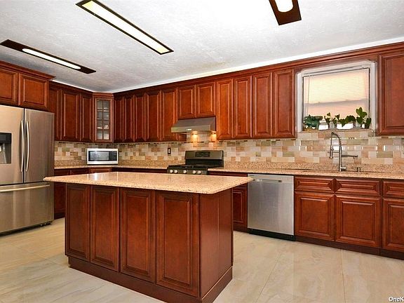 4th image of 4572 Browvale Ln