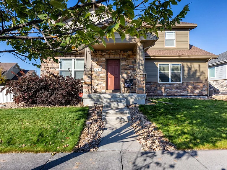 2257 Whistler Dr — Photo 2